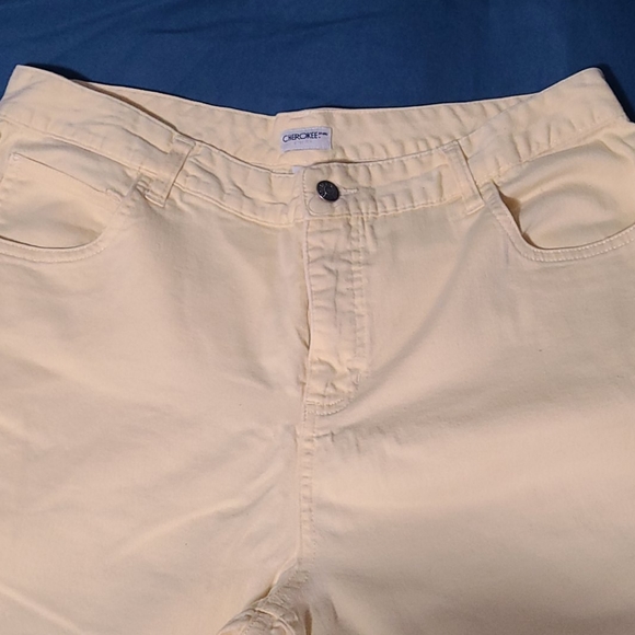 Yellow Capri Pants - Picture 2 of 3